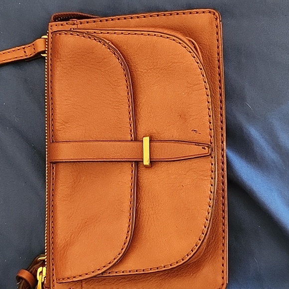 Fossil Shoulder Bag - Picture 2 of 9